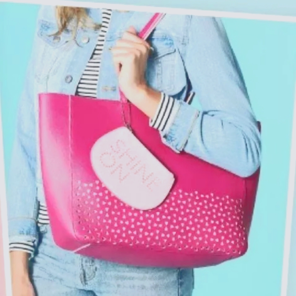 Bath & Body Works VIP Hot Pink Cutlet Tote with "Shine On" Wristlet Set,  NWT